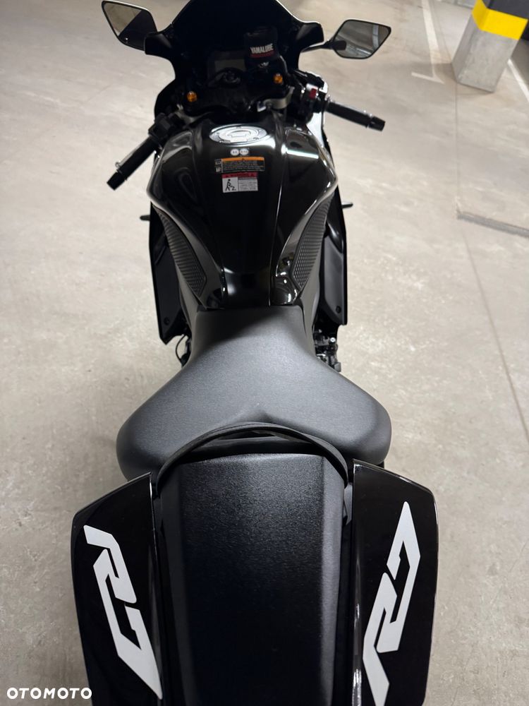 Yamaha R7 - 4