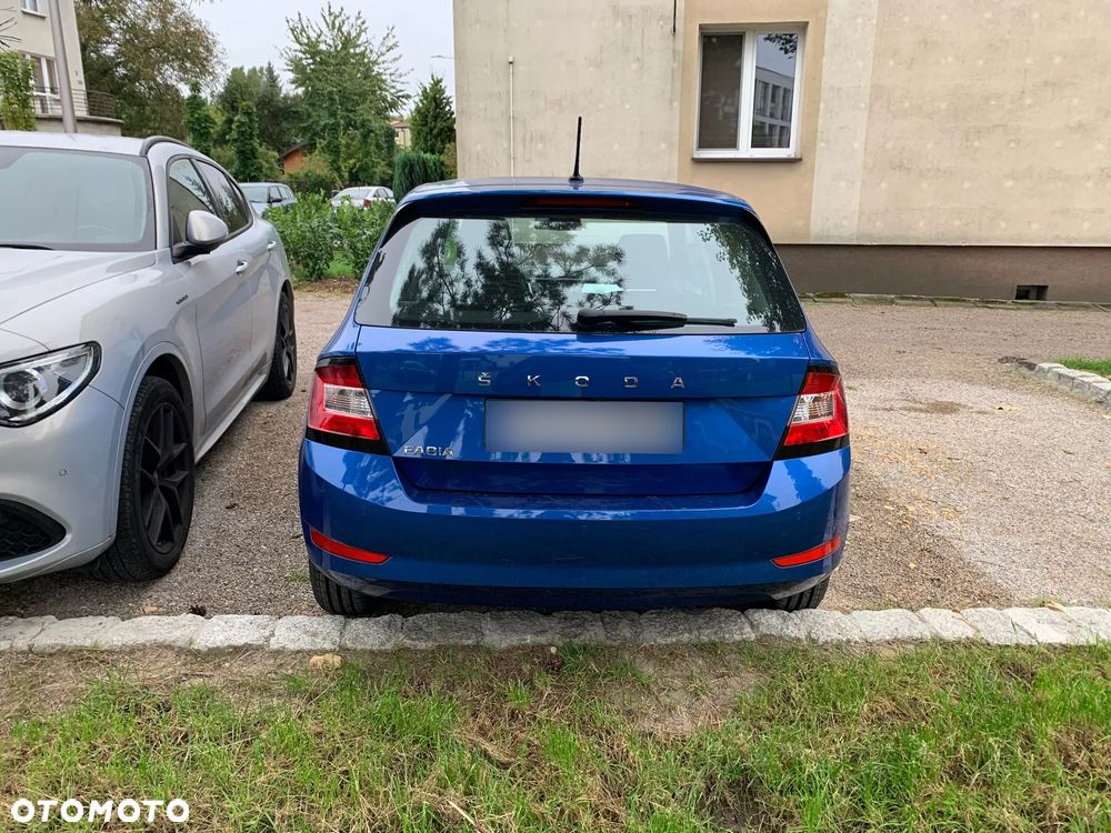 Skoda Fabia 1.0 TSI Ambition - 4