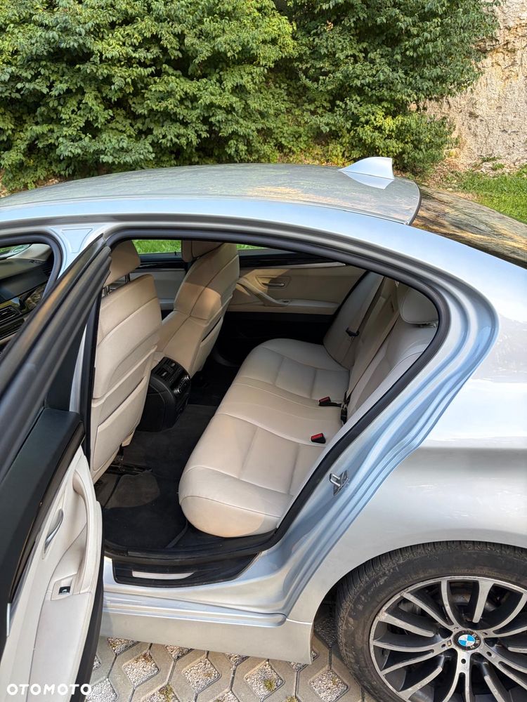 BMW Seria 5 535d xDrive - 7