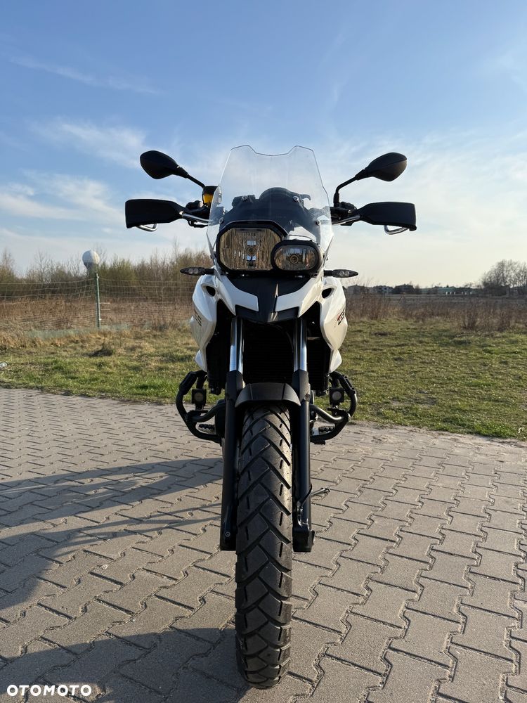 BMW F