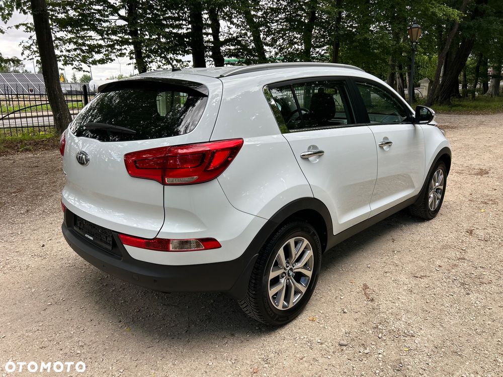 Kia Sportage 1.6 GDI Business Line L 2WD - 8