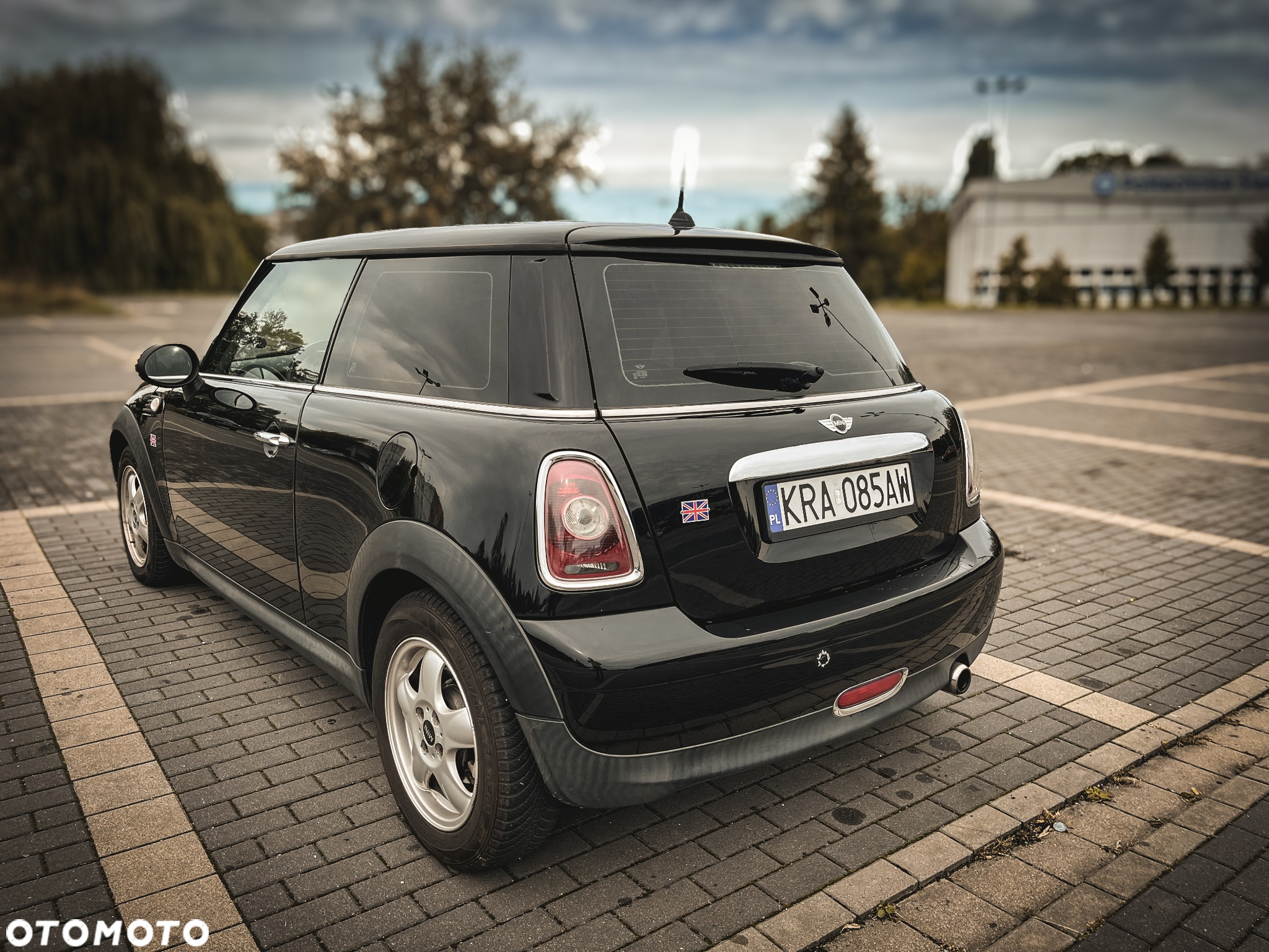 MINI ONE Standard - 6