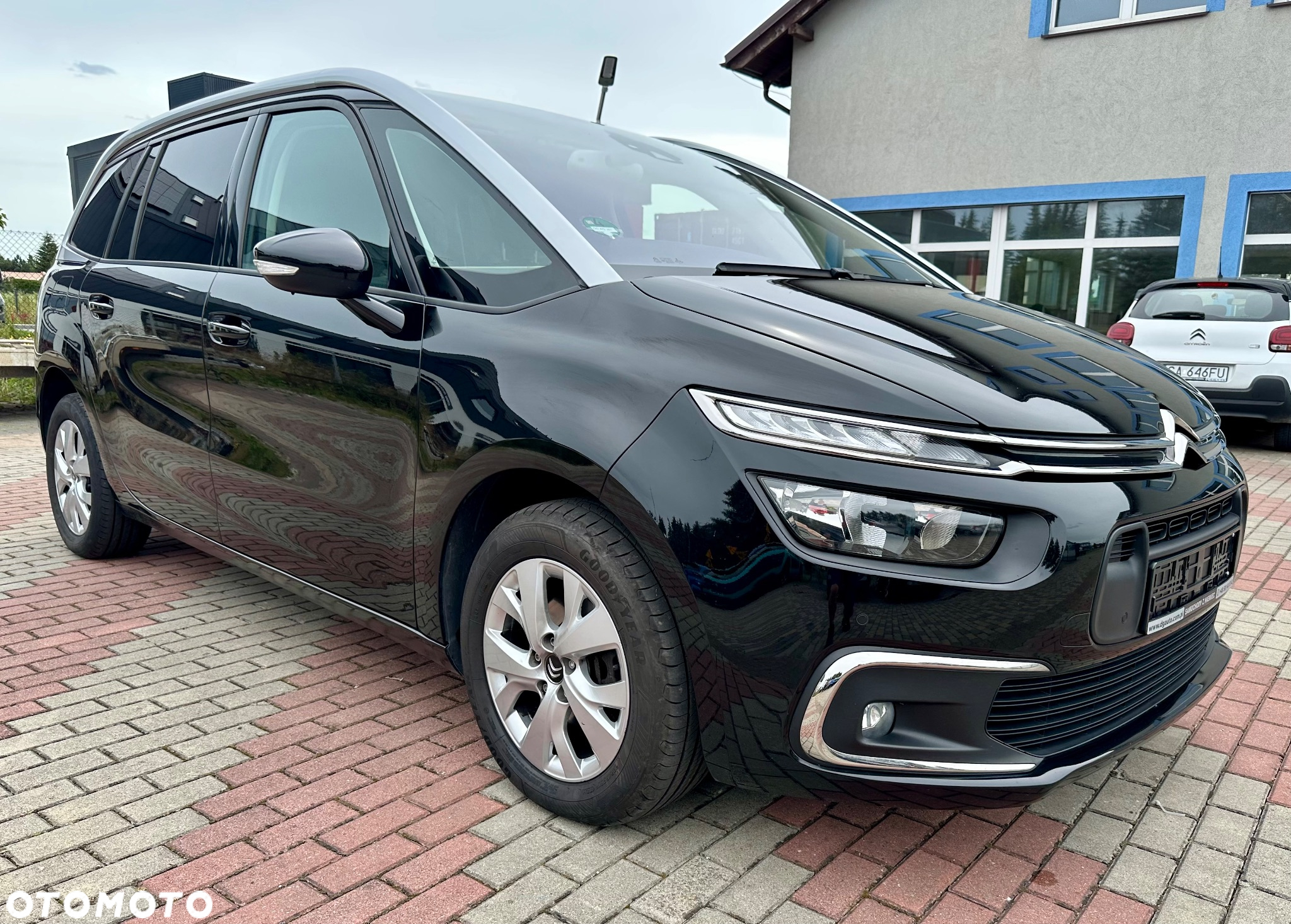 Citroën C4 SpaceTourer 1.5 BlueHDi Shine S&S EAT8 - 4
