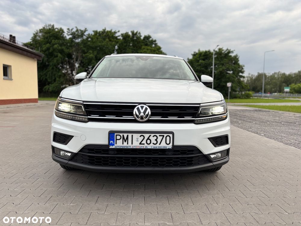 Volkswagen Tiguan - 2