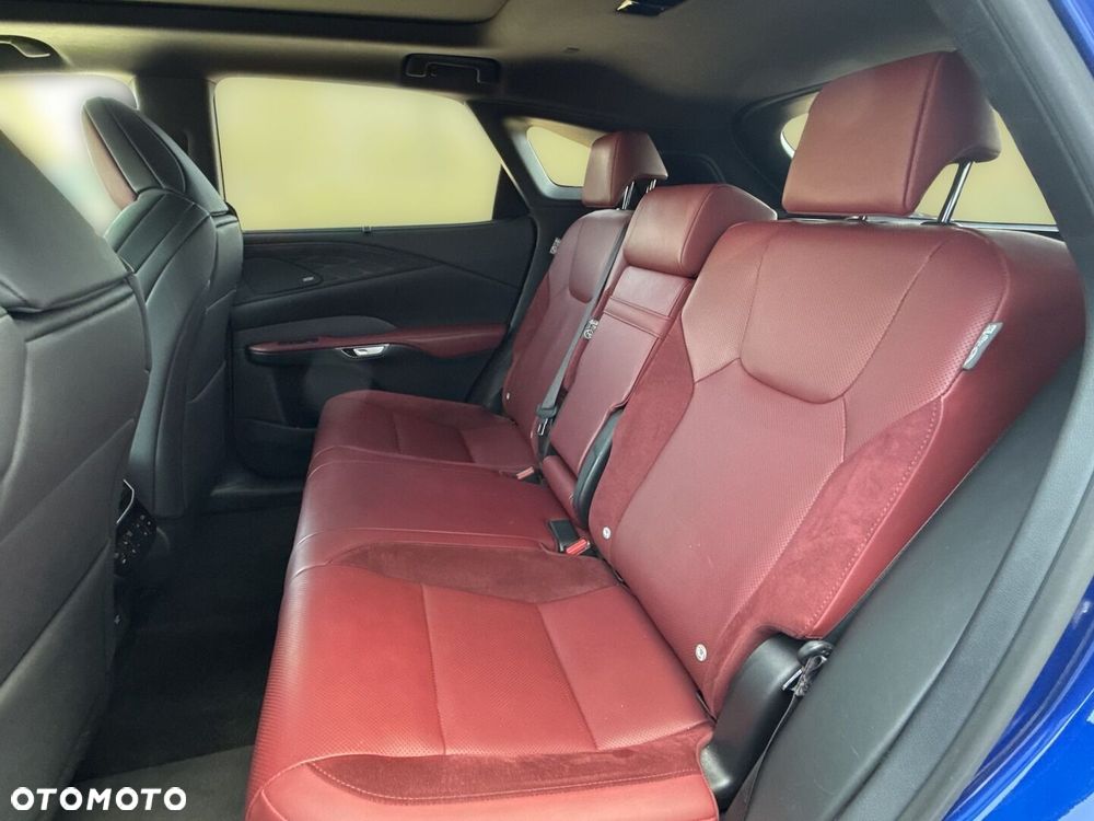 Lexus RX - 17