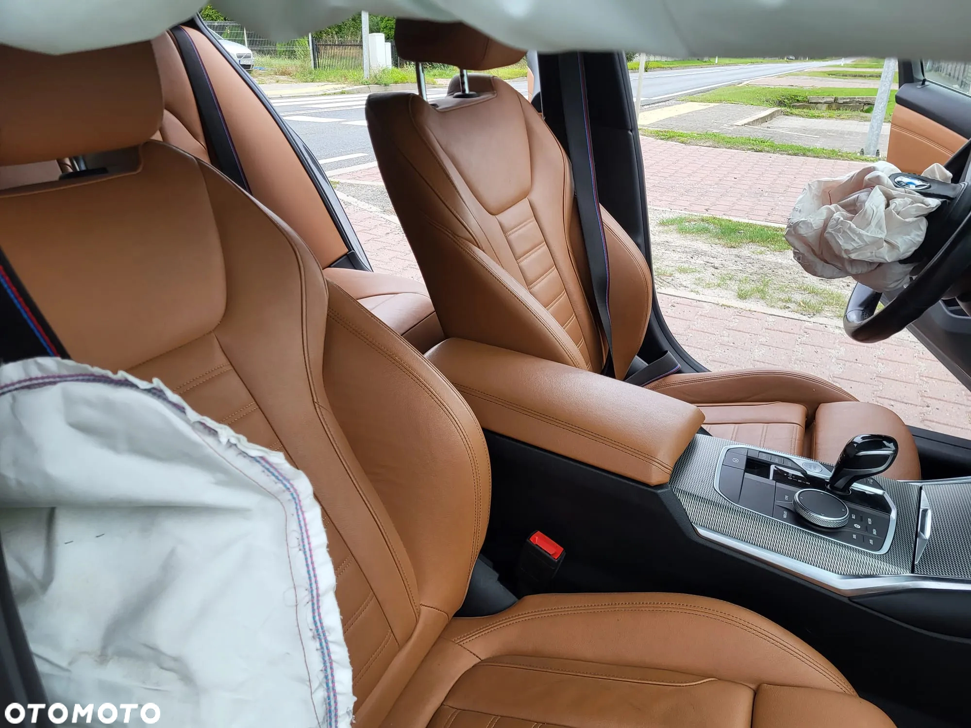 BMW Seria 3 330e PHEV xDrive sport - 31