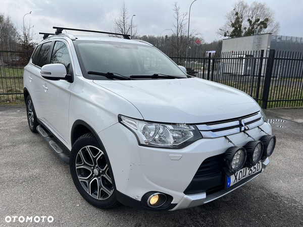 Mitsubishi Outlander 2.2 DI-D 4WD Automatik Plus