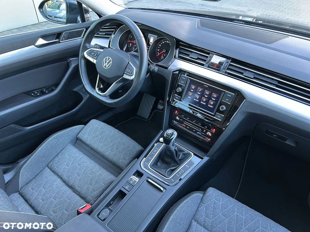 Volkswagen Passat Variant 1.5 TSI EVO Business - 17