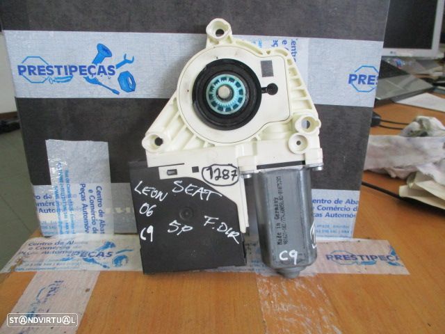 Motor Elevador Vidro 1P0837402C SEAT LEON 2006 FD - 3