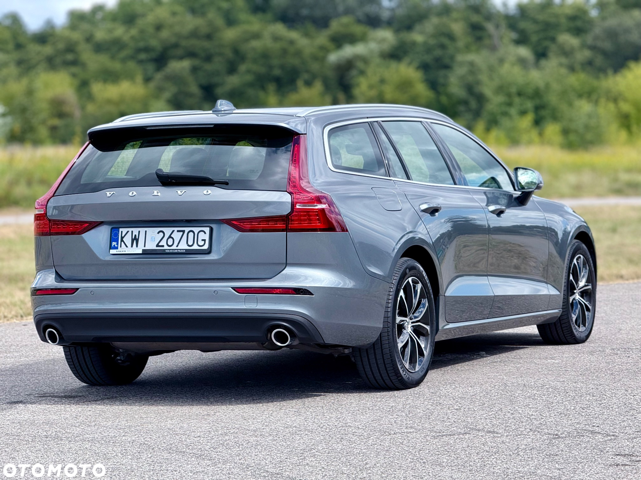 Volvo V60 B4 D Geartronic Momentum - 4