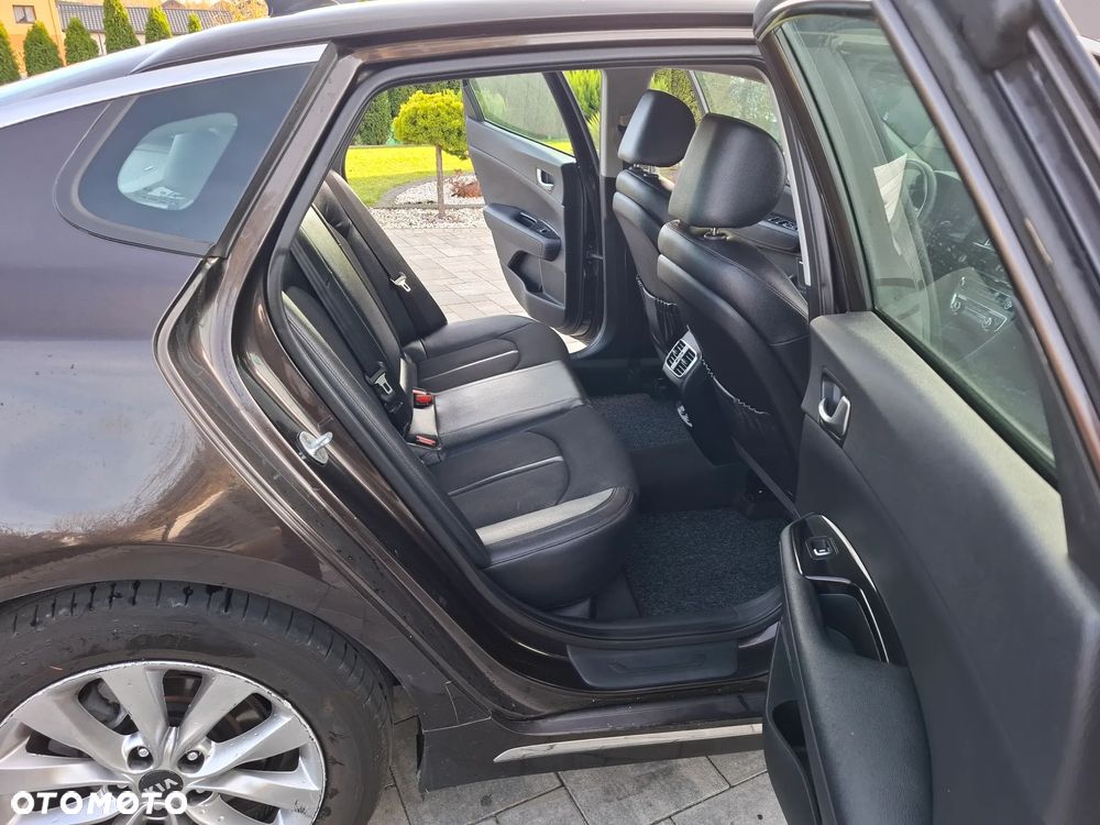 Kia Optima Sportswagon 1.7 CRDI Business - 19