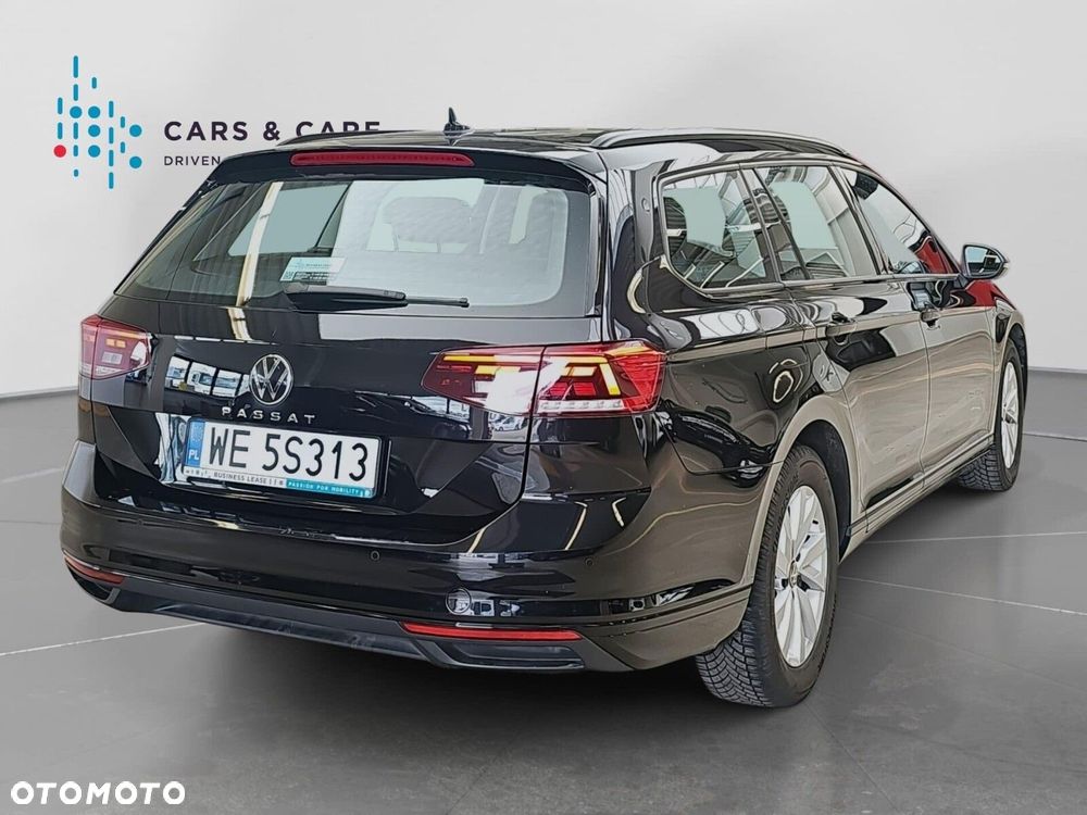 Volkswagen Passat Variant 2.0 TDI EVO Essence DSG - 22