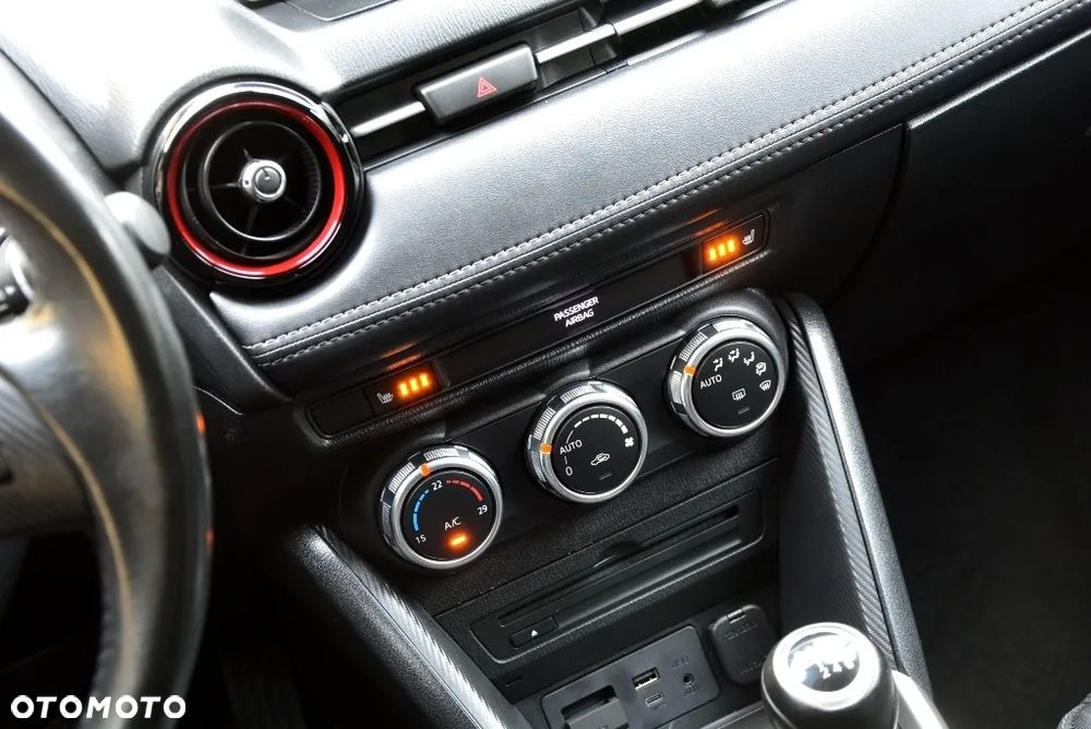 Mazda CX-3 SKYACTIV-G 120 FWD Center-Line - 10