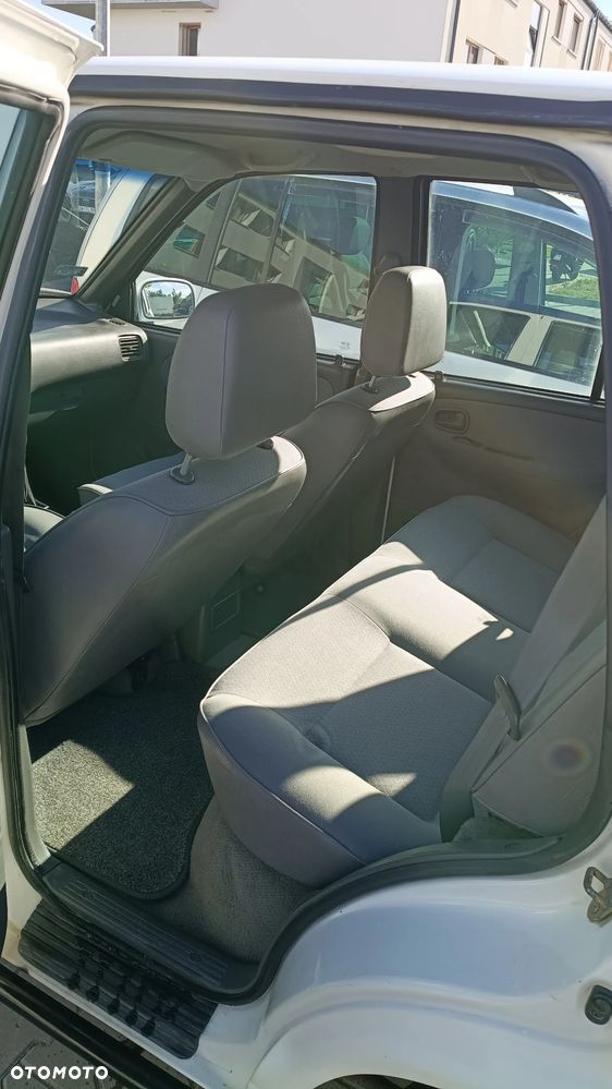 Kia Sportage 2.0 TD - 10