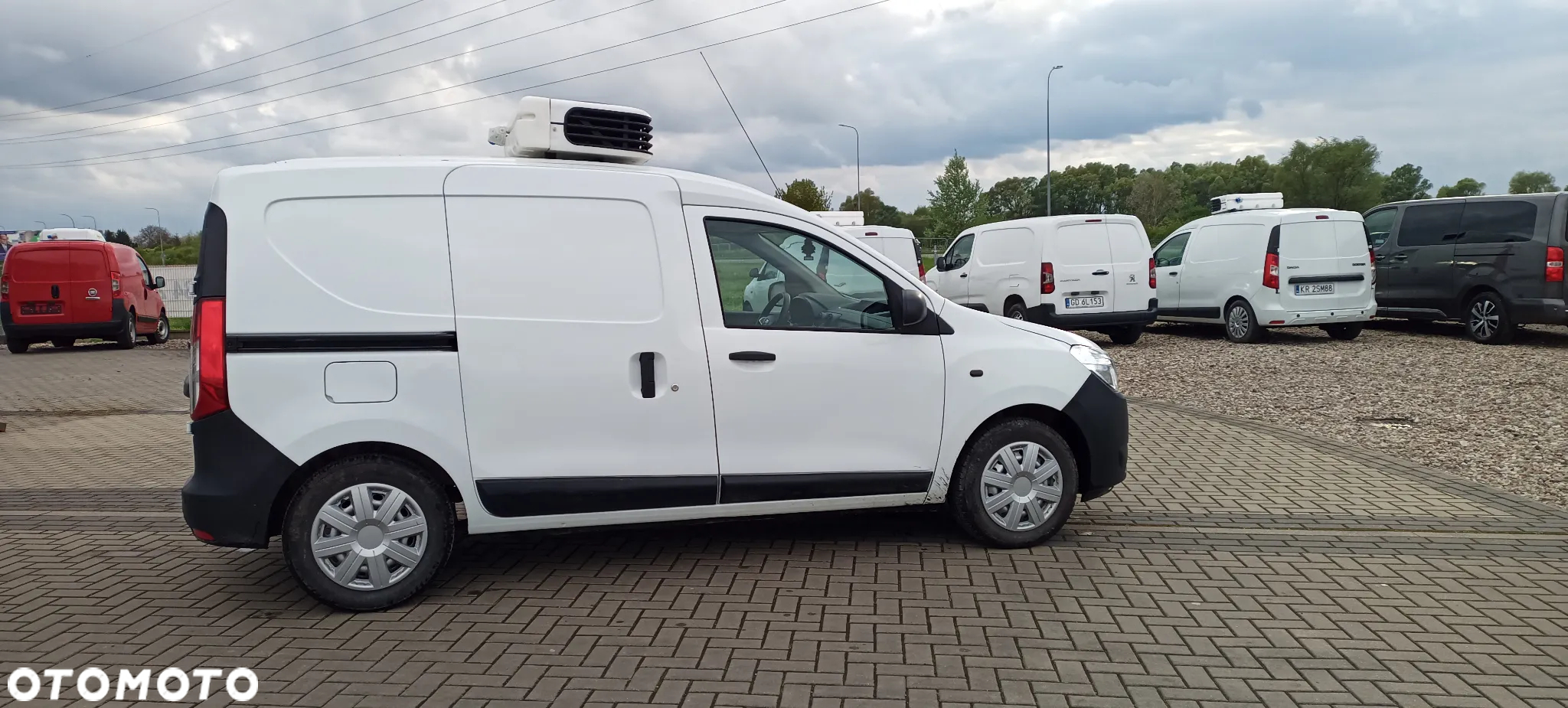Dacia Dokker L2 Maxi Nowa Izoterma Chłodnia Mroźnia 2 x drzwi boczne Carrier 220V Lpg PL - 7