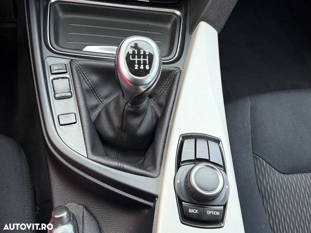 BMW Seria 3 316i - 13