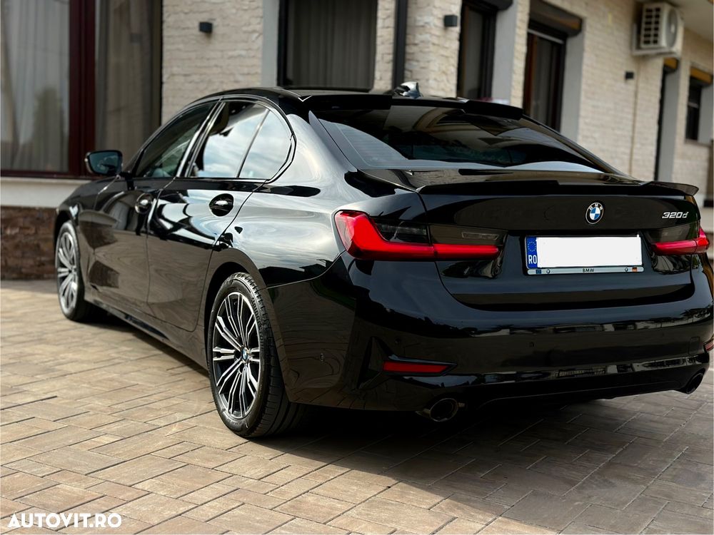 BMW Seria 3 320d Aut. Sport Line - 21