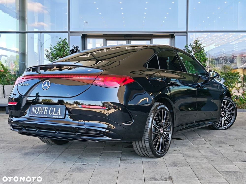 Mercedes-Benz CLA - 6