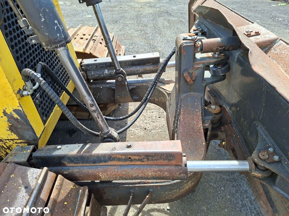 New Holland D 150 - 33