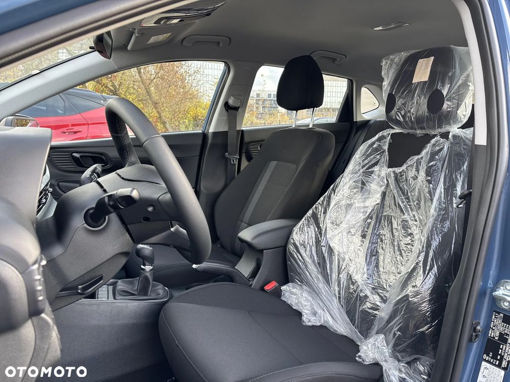 Hyundai i20 1.2 Modern - 12