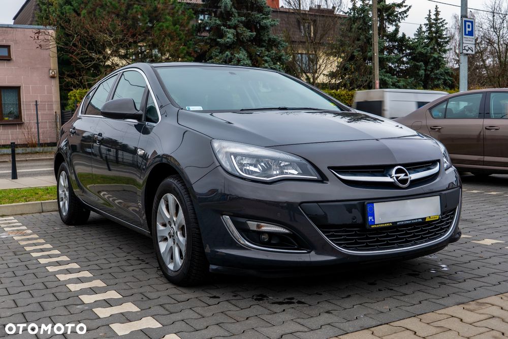 Opel Astra 1.7 CDTI Cosmo - 26