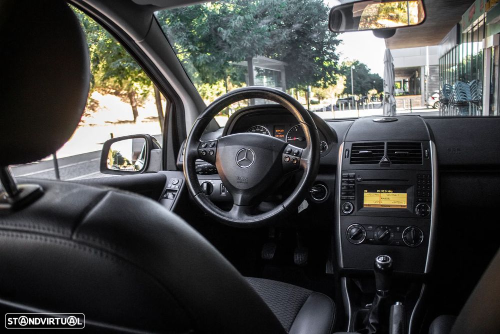 Mercedes-Benz A 180 CDI Avantgarde - 26