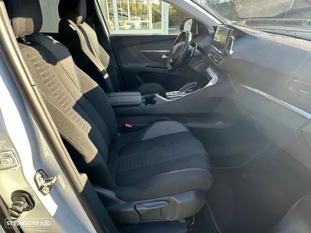 Peugeot 3008 1.5 BlueHDi Active Pack EAT8 - 13