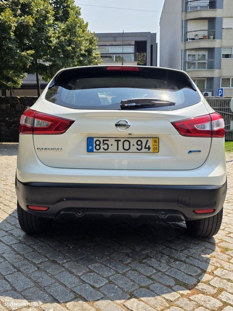 Nissan Qashqai 1.5 dCi N-Connecta - 8