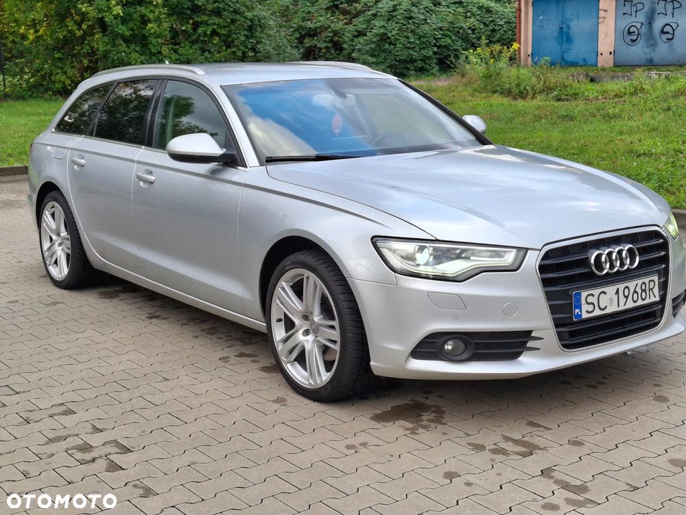 Audi A6 Avant - 1