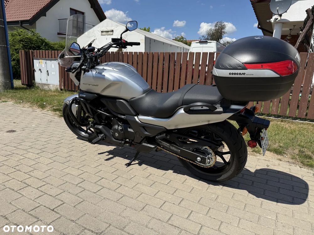 Honda CTX - 4