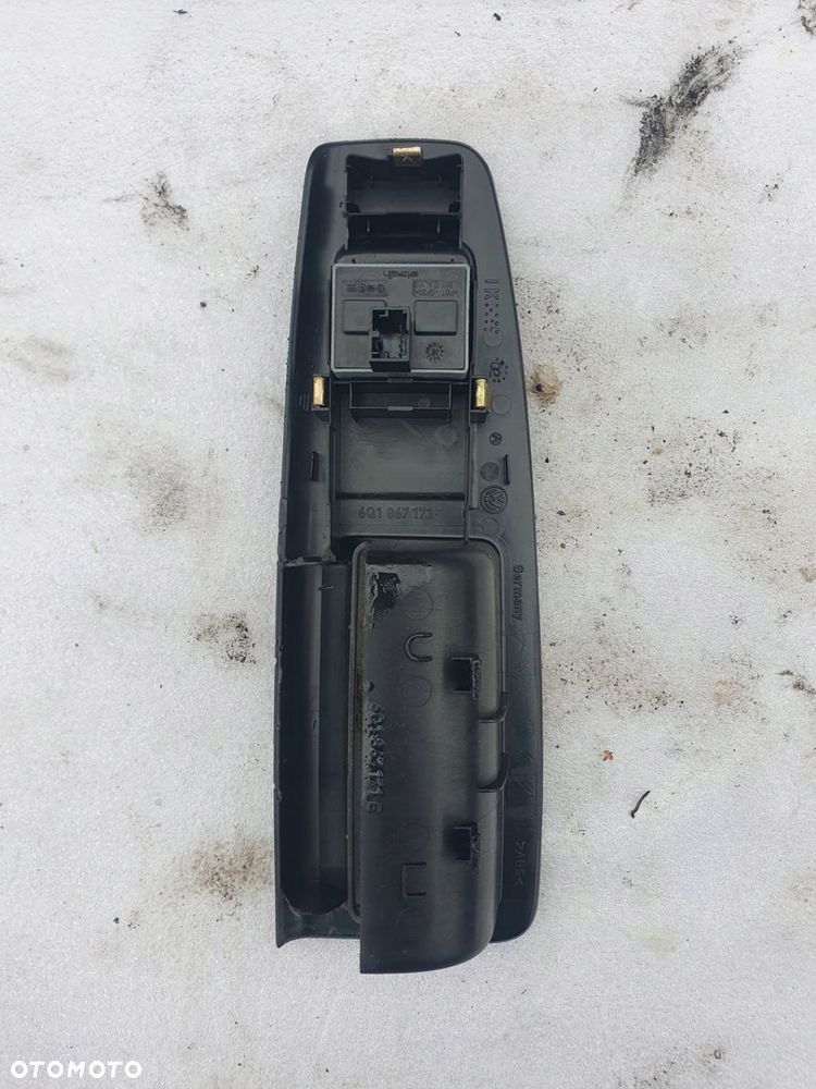 panel szyb VW volkswagen POLO 9N 03r 3D 1.4 BENZ LEWY 3D - 2