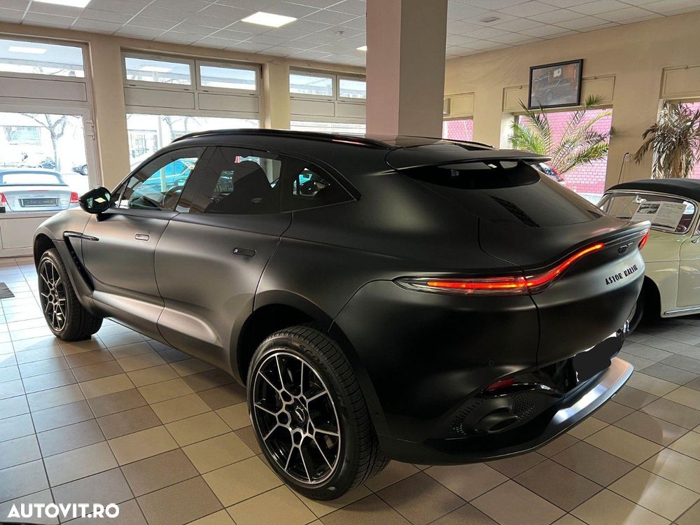 Aston Martin DBX Standard - 4