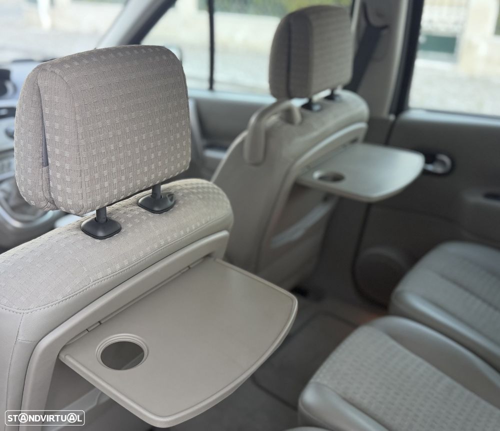 Renault Scénic 1.5 dCi Confort Dynamique - 46