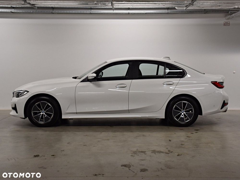 BMW Seria 3 318i Advantage - 3