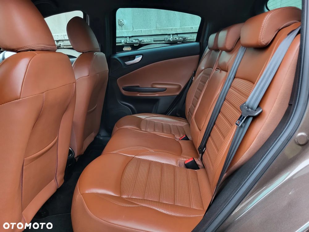 Alfa Romeo Giulietta 1.4 TB 16V Super - 25