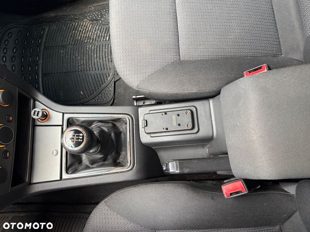 Opel Vectra 1.9 CDTI Cosmo Plus - 7