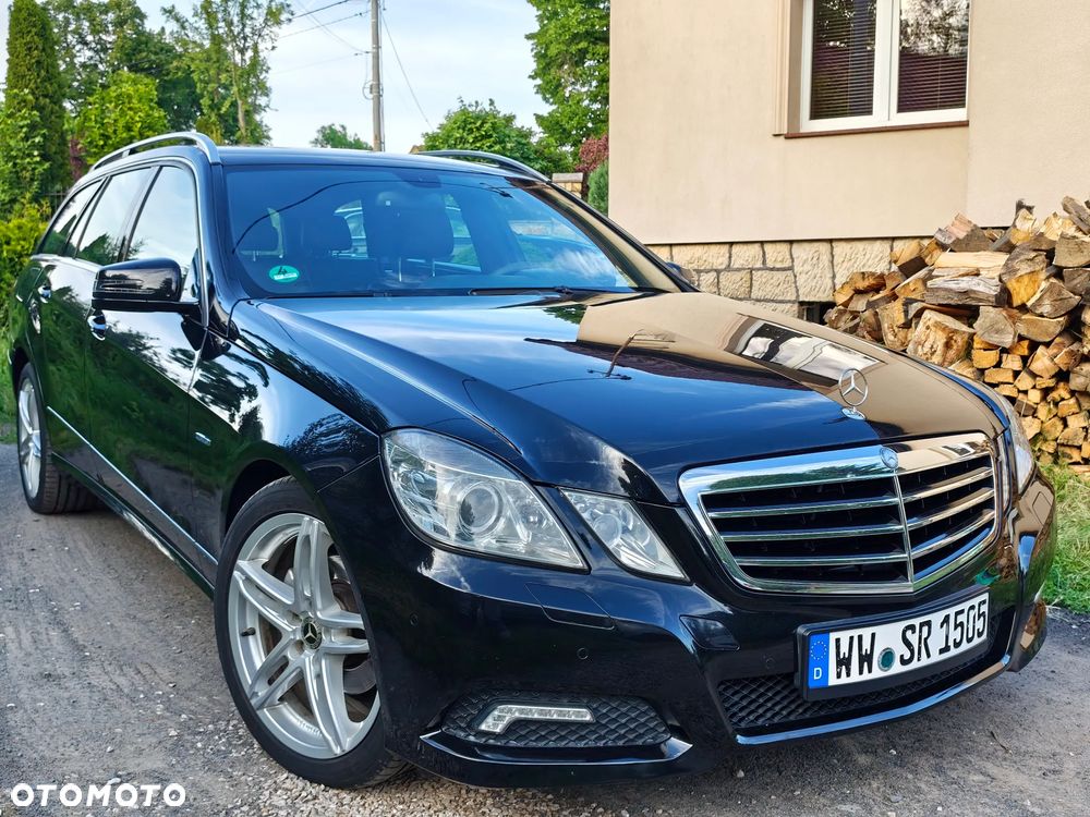 Mercedes-Benz Klasa E - 33