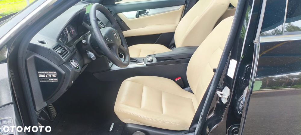 Mercedes-Benz Klasa C 280 7G-TRONIC Avantgarde - 13