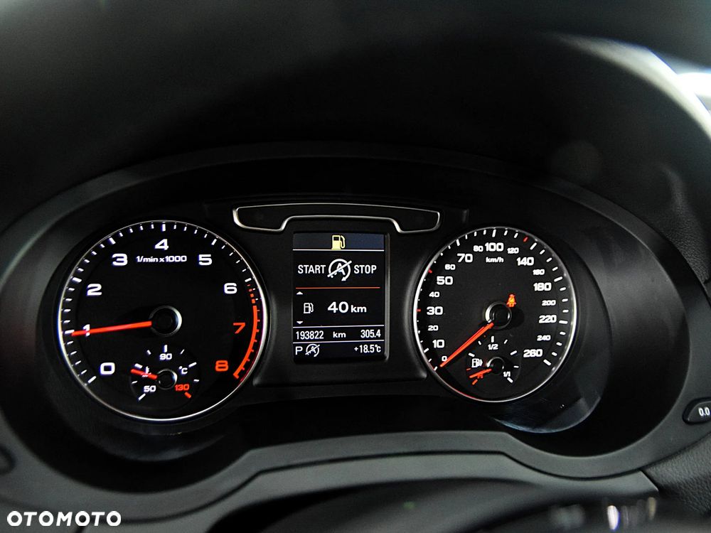 Audi Q3 1.4 TFSI S tronic - 25
