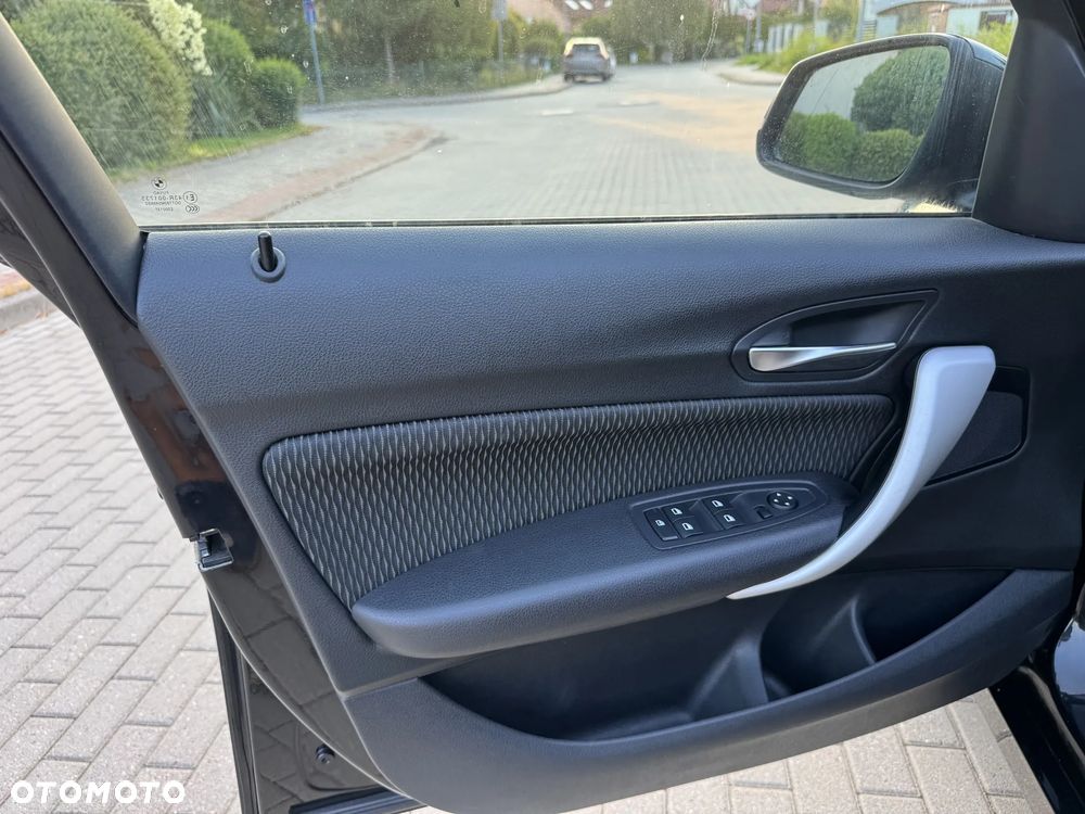 BMW Seria 1 - 28