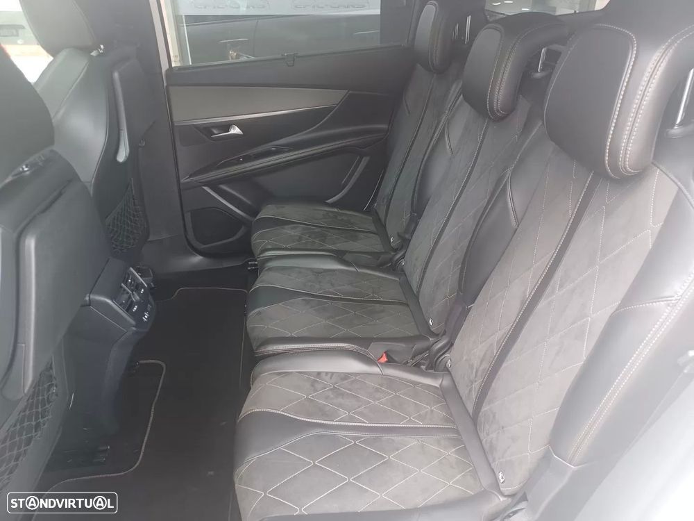 Peugeot 5008 2.0 BlueHDi GT EAT6 - 31