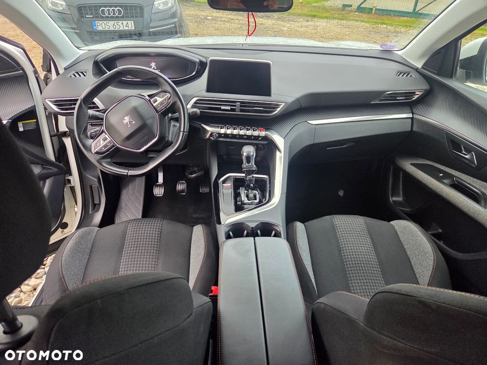 Peugeot 3008 2019 photo 5