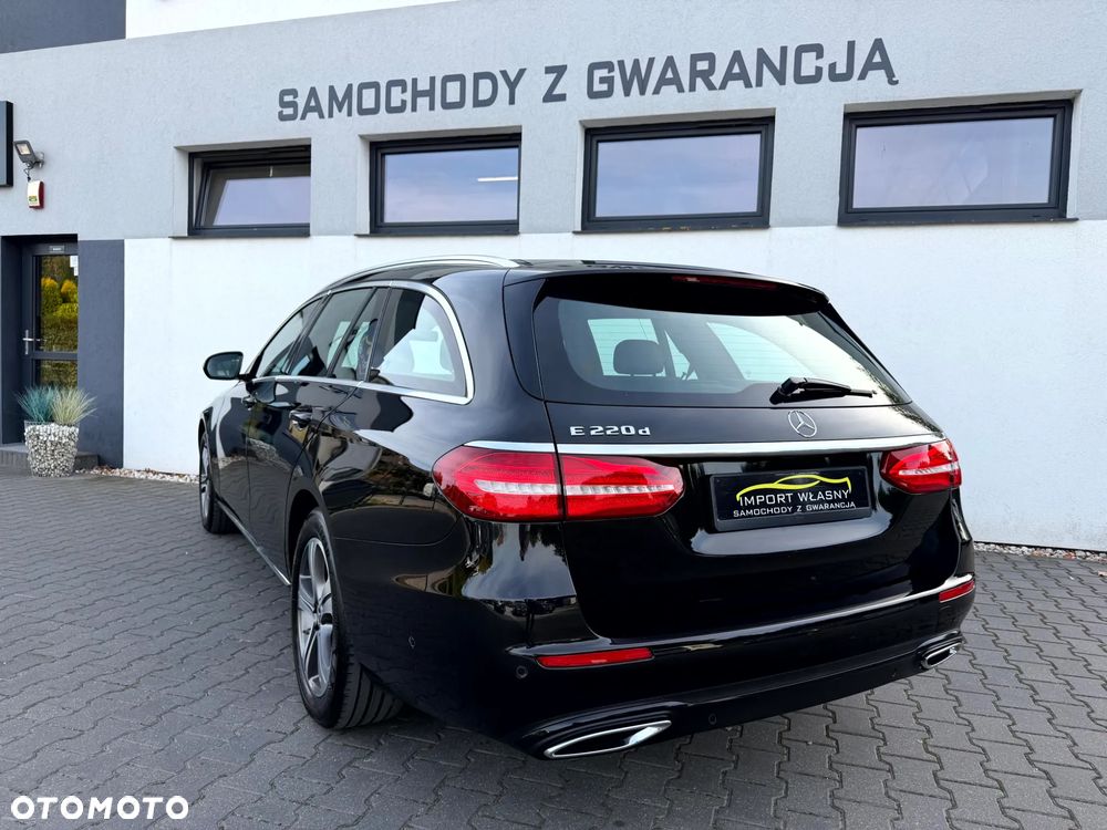Mercedes-Benz Klasa E 220 d 9G-TRONIC Sportstyle Edition - 4