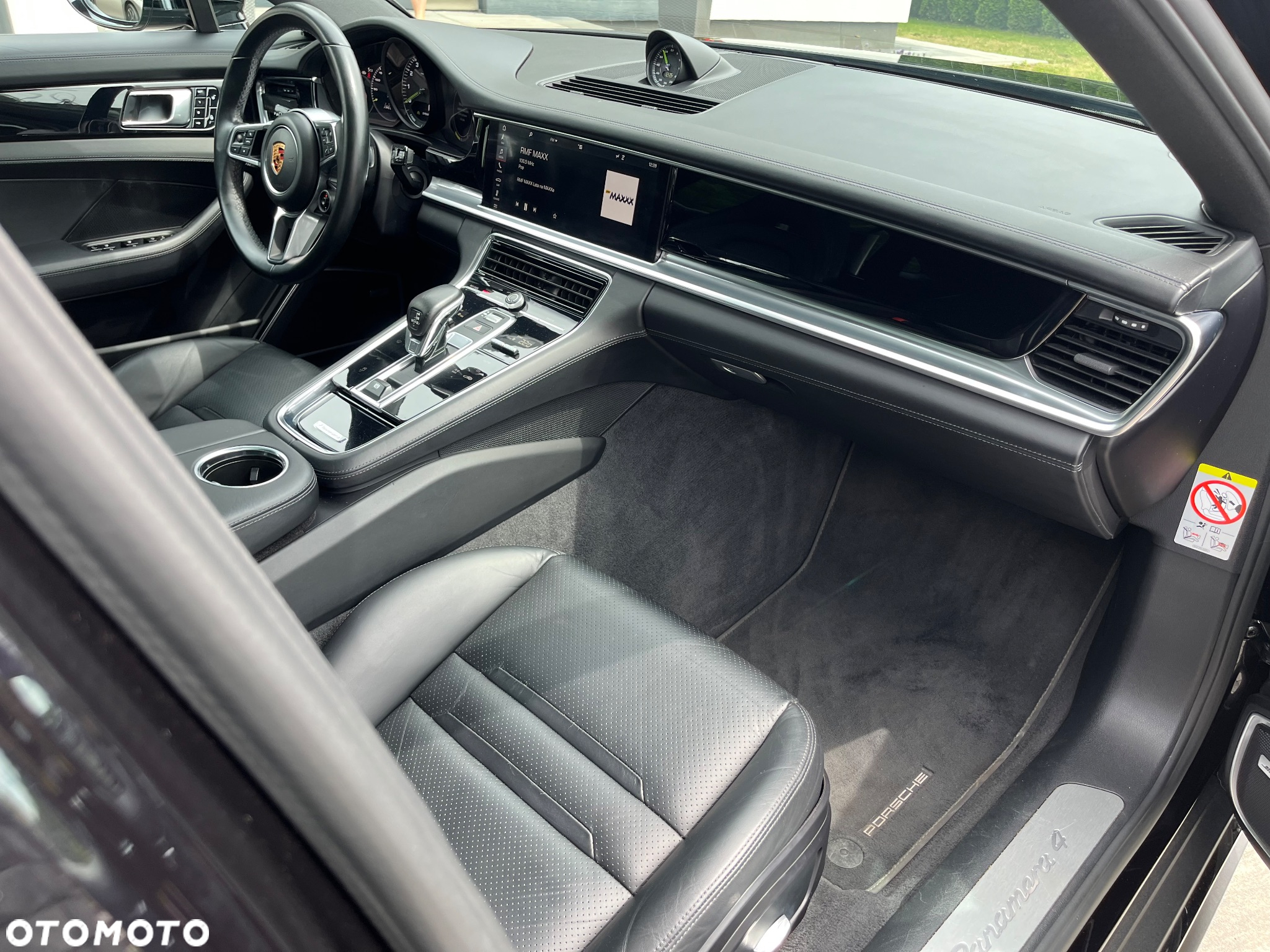 Porsche Panamera 4S E-Hybrid Executive - 16