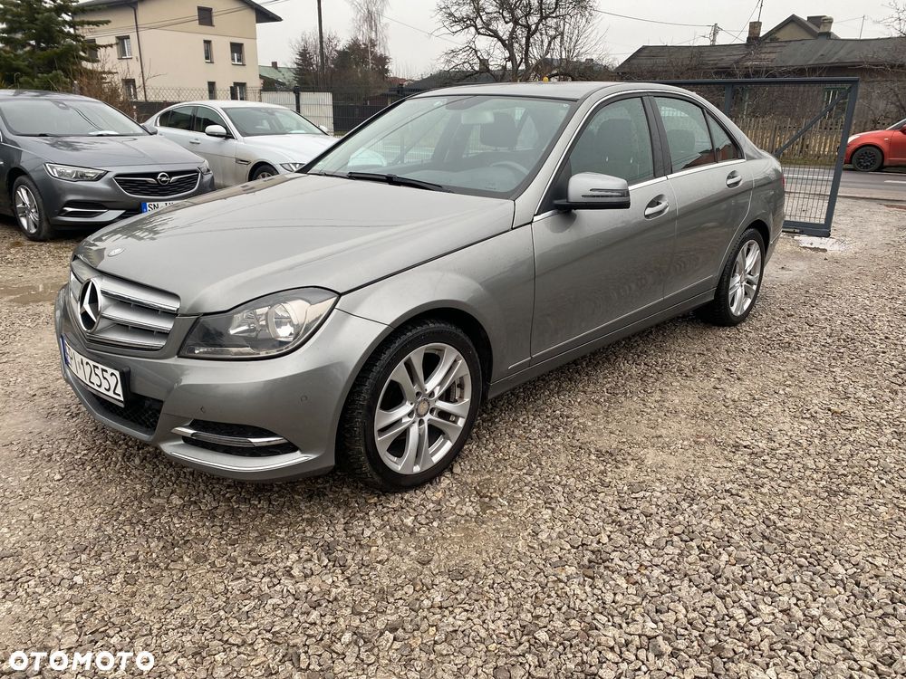 Mercedes-Benz Klasa C 180 (BlueEFFICIENCY) Avantgarde - 36