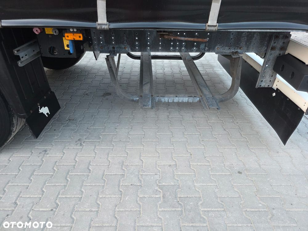 Schmitz Cargobull 3 - 20