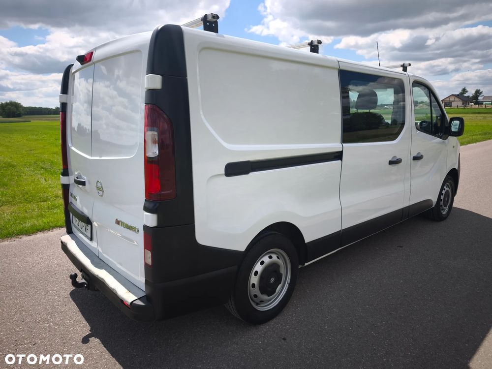 Opel Vivaro - 4