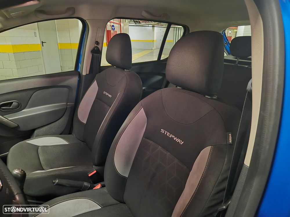 Dacia Sandero 0.9 TCe Stepway - 18