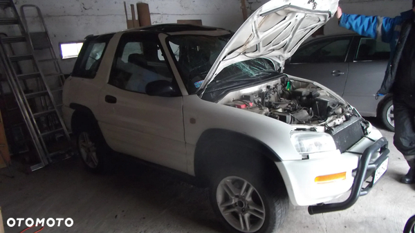 Toyota Rav 4 1 Zawias tylnej klapy