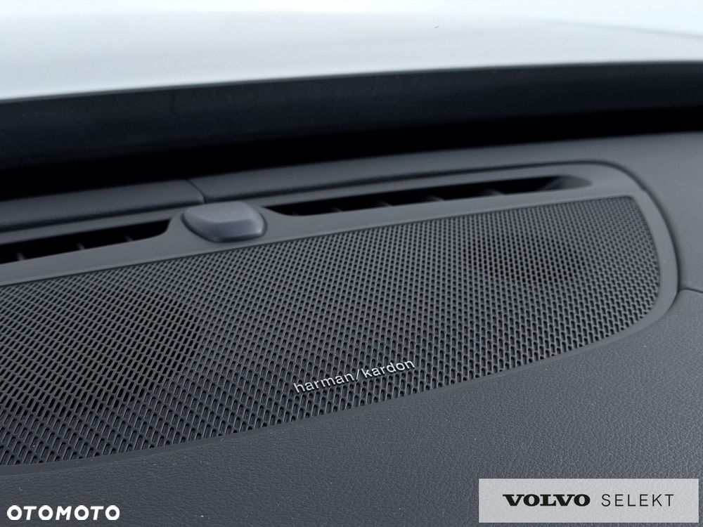 Volvo XC 90 - 40